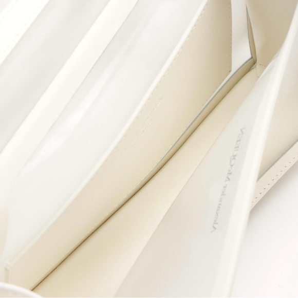 ❌❌SOLD❌❌Alexander McQueen Minaudière Crystal Jeweled Skull Knuckle Crossbody Bag - Picture 4 of 8